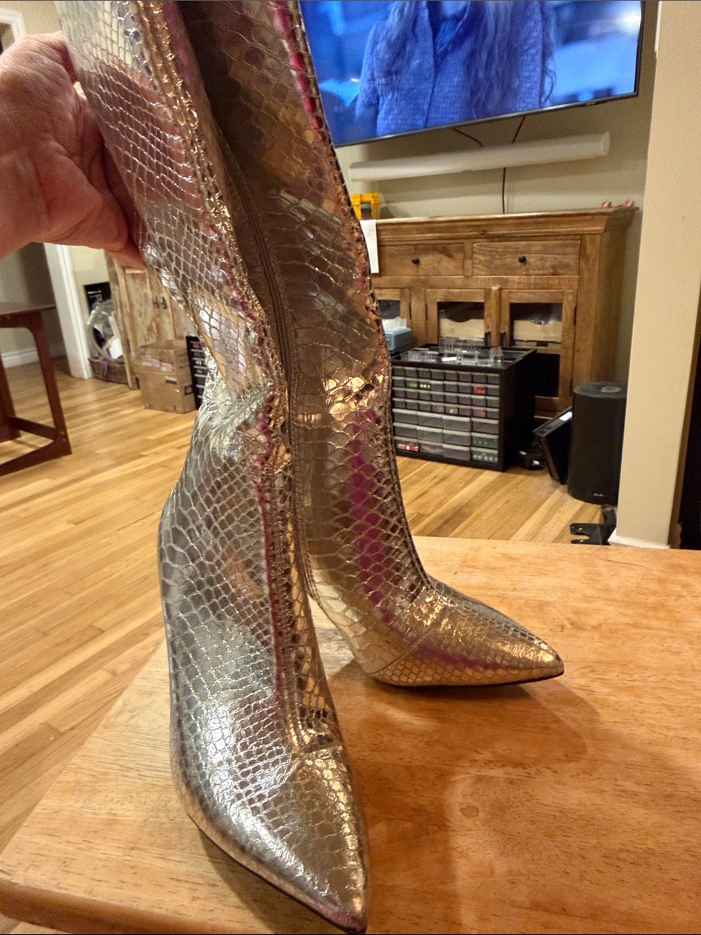 I.N.C metallic Gold Faux Snakeskin Over-the-Knee Pointed Boots. Size 6.5 (91)